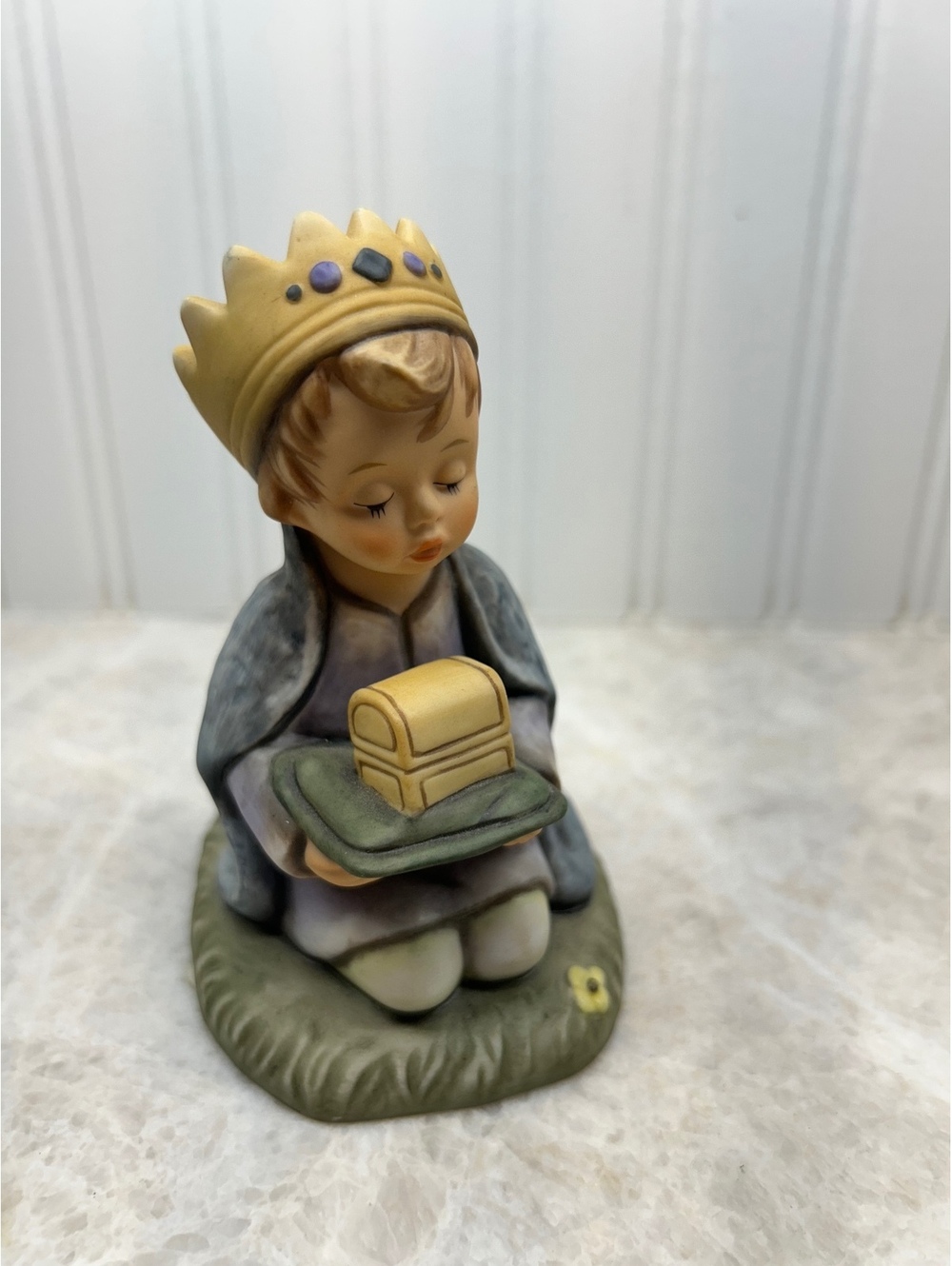 Goebel Berta Hummel BalthazarNativity Figurine (1996) 🌟
